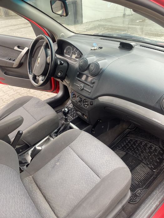 Vănd chevrolet pret 1000 euro