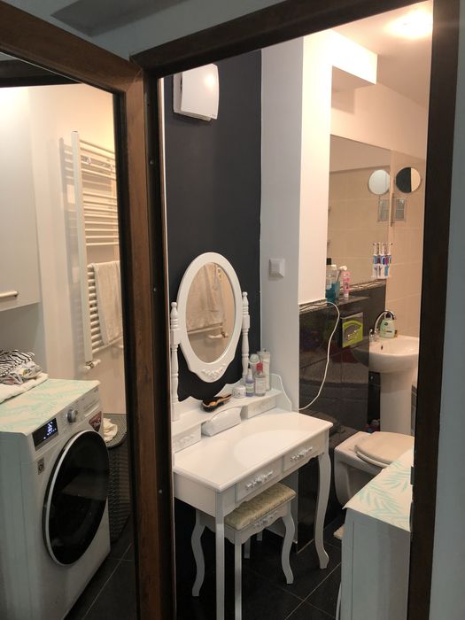 Vand apartament 2 camere