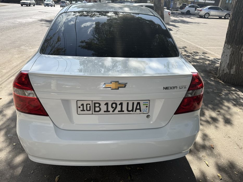 Некса 3 Оқ рангли автомат