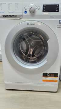 Vând mașină de spălat INDESIT 9kg 1400rot  800ron