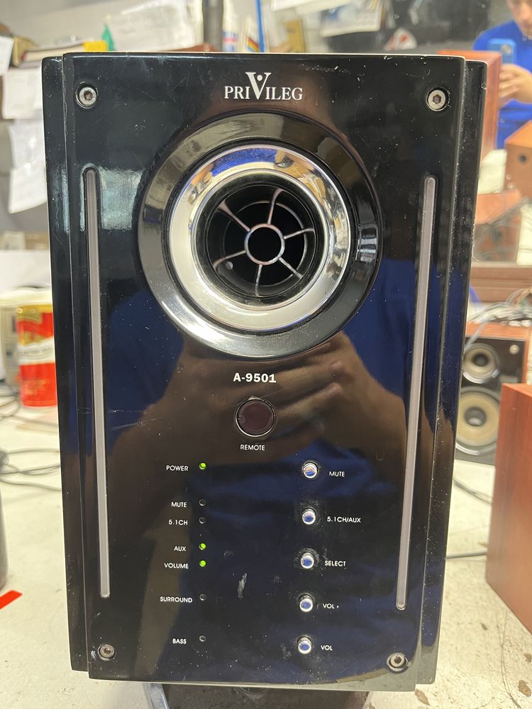 Аудио техника с Subwoofer и 5 Тонколони
