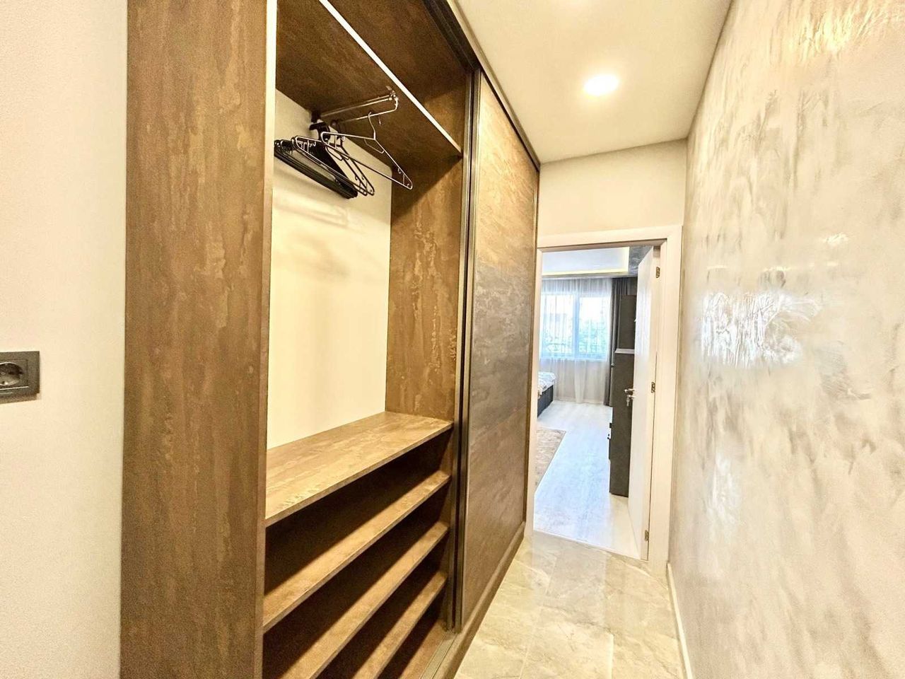 Дава се под наем Едностаен апартамент в София, Младост 3 - 40 кв.м за 382.5 € - Снимка #7