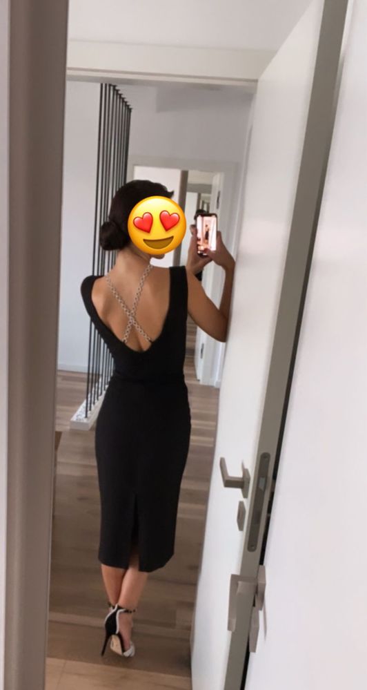 Vând rochie neagră Nissa, mărimea 36