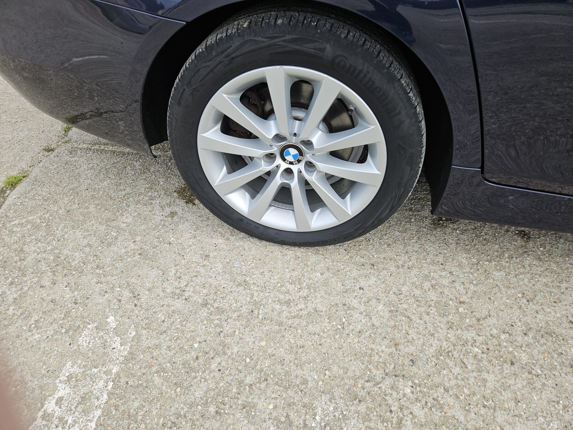 BMW 520 XDRIVE 190 cai
