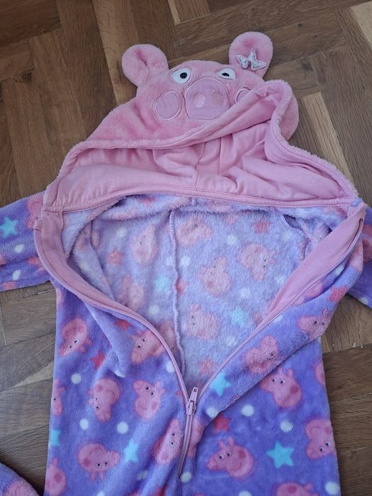 Костюм Peppa pig в розово и лилаво 104 см