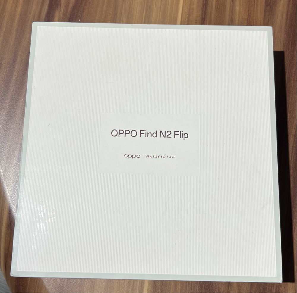 Vand telefon Oppo Find N2 Flip