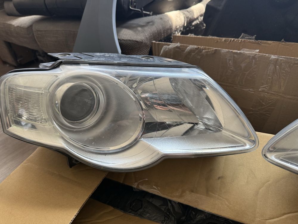 Продавам фарове passat b6
