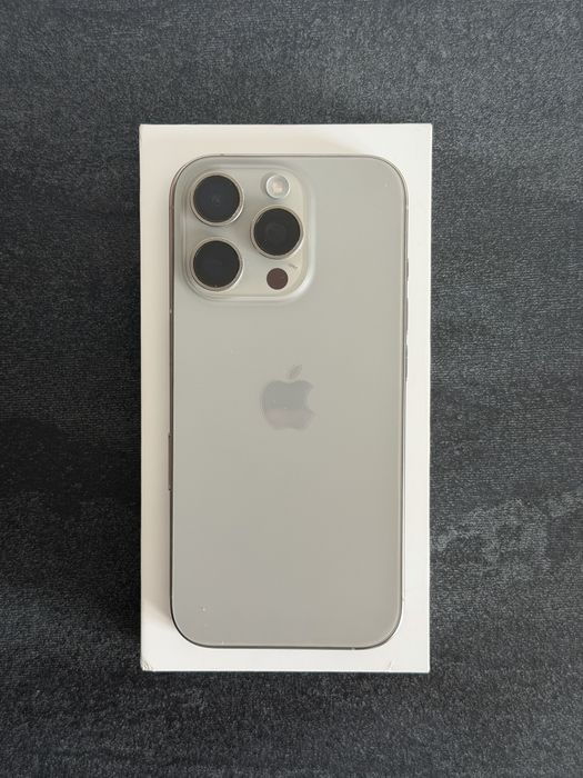 iPhone 16 Pro Natural Titanium 256GB