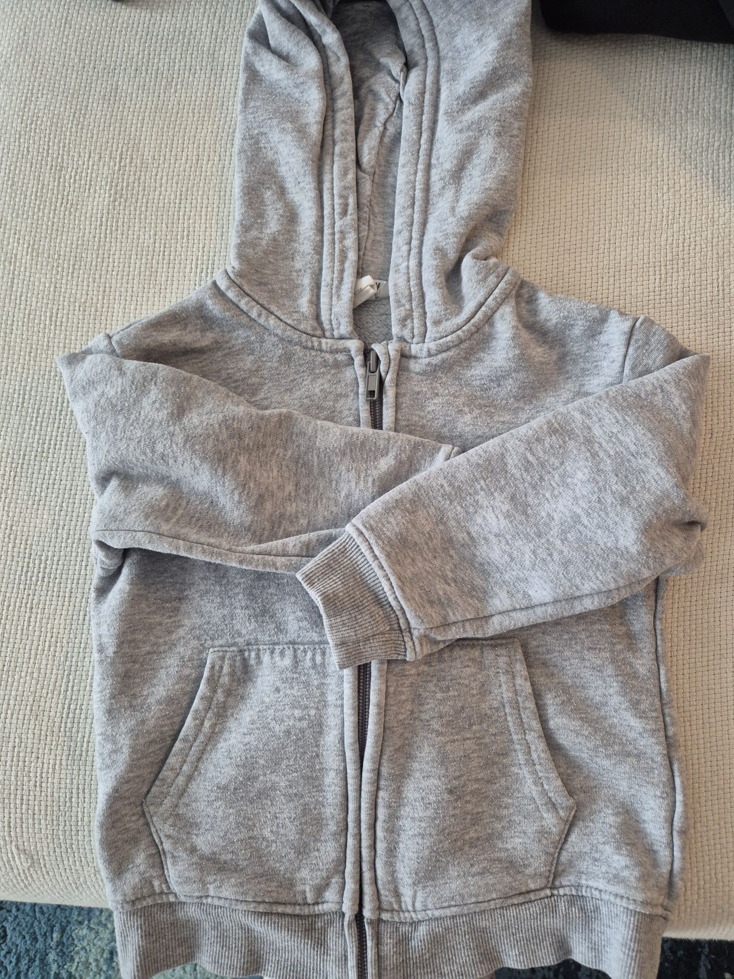 Set 2 hanorace copii H&M size 98/104
