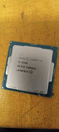 Продавам процесор INTEL i5 8500