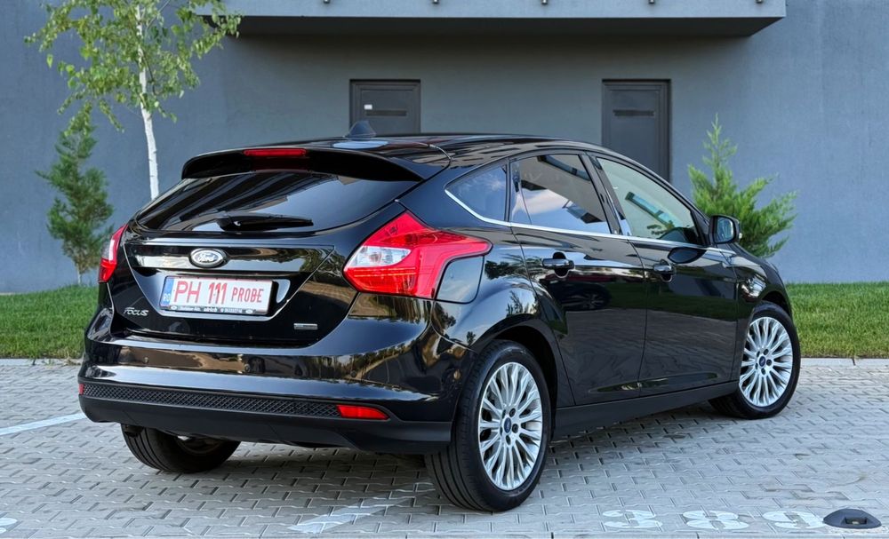 Ford Focus 3 Titanium 2013 SONY/KeyLess/Clima/PDC