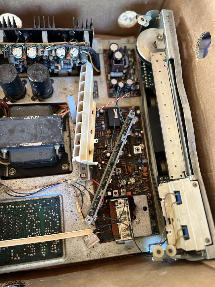 Piese Marantz potentiometre si tranzistori D188 A627