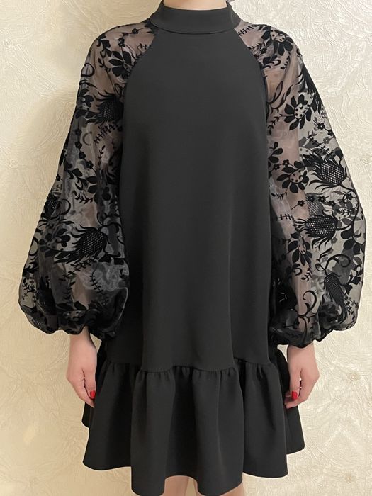 Продам срочно платье