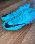 Vand ghete Nike mercurial