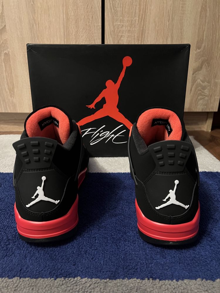 Jordan 4 Red Thunder Originali