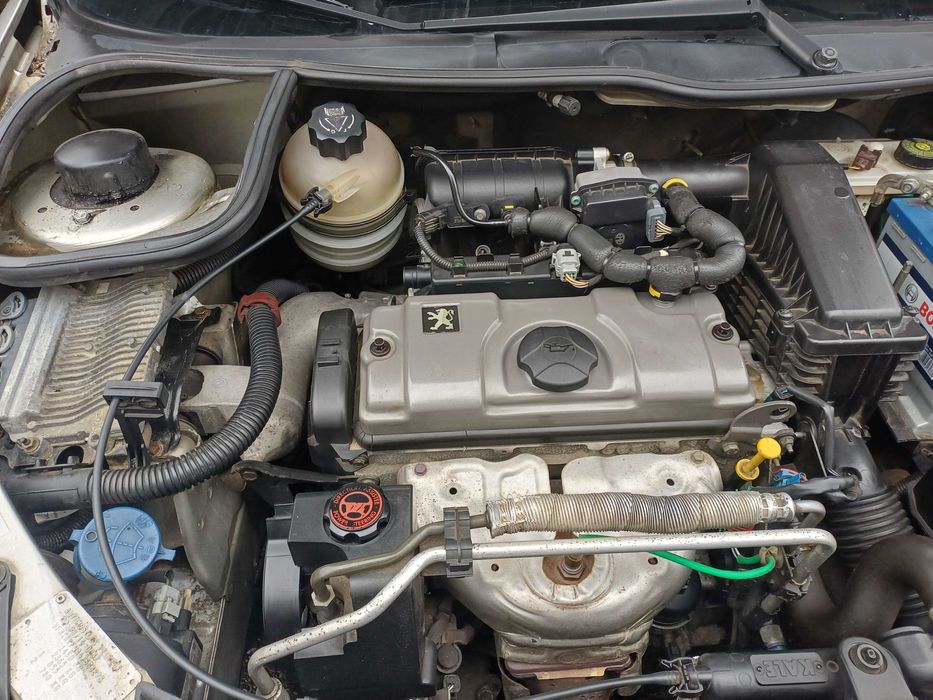 Autoturism Peugeot 206