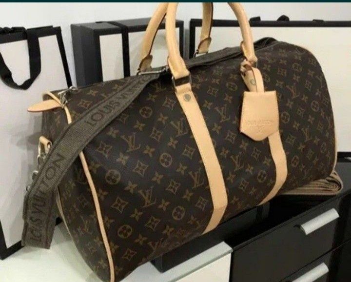 Genti Louis Vuitton Voiaj unisex,curea reglabila, saculet  eticheta