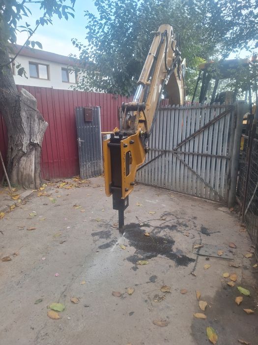 Diferite  lucrări cu bobcat, miniexcavator, buldoexcavator, tractoras