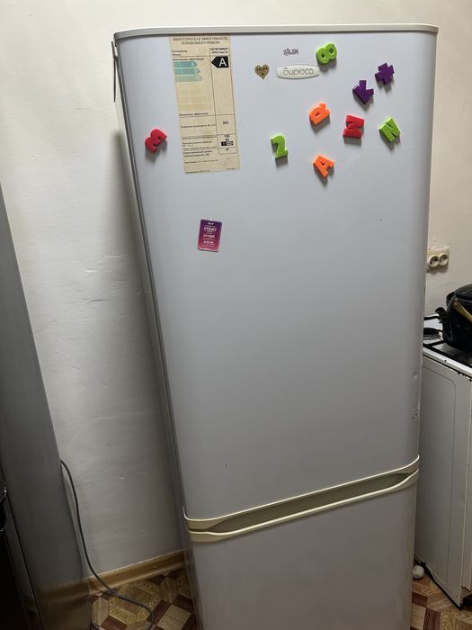 Продам холодильник б/у