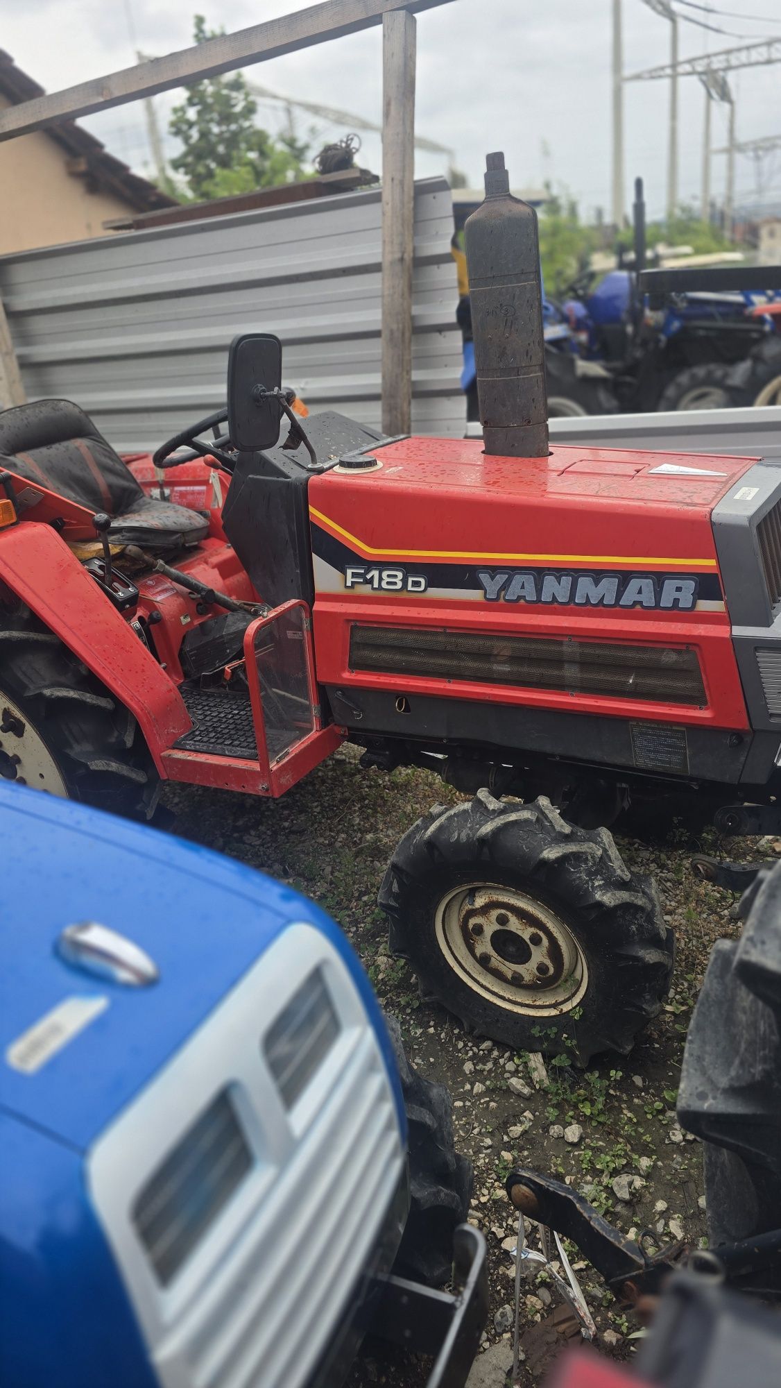 Tractor japonez Yanmar iseki kubota mitsubishi 17 -20 cai cu freza