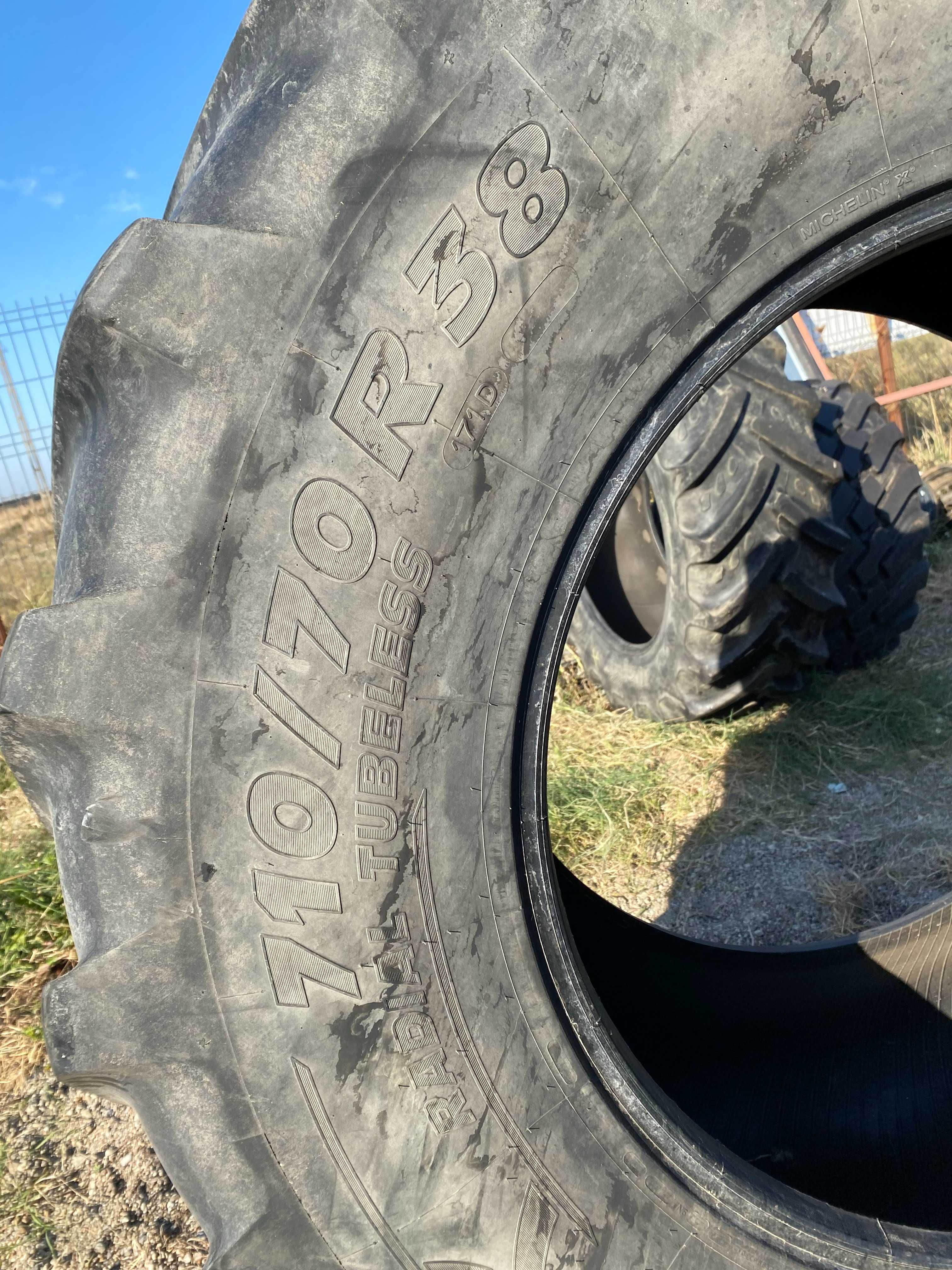 Anvelope sh 710.70 R38 Michelin