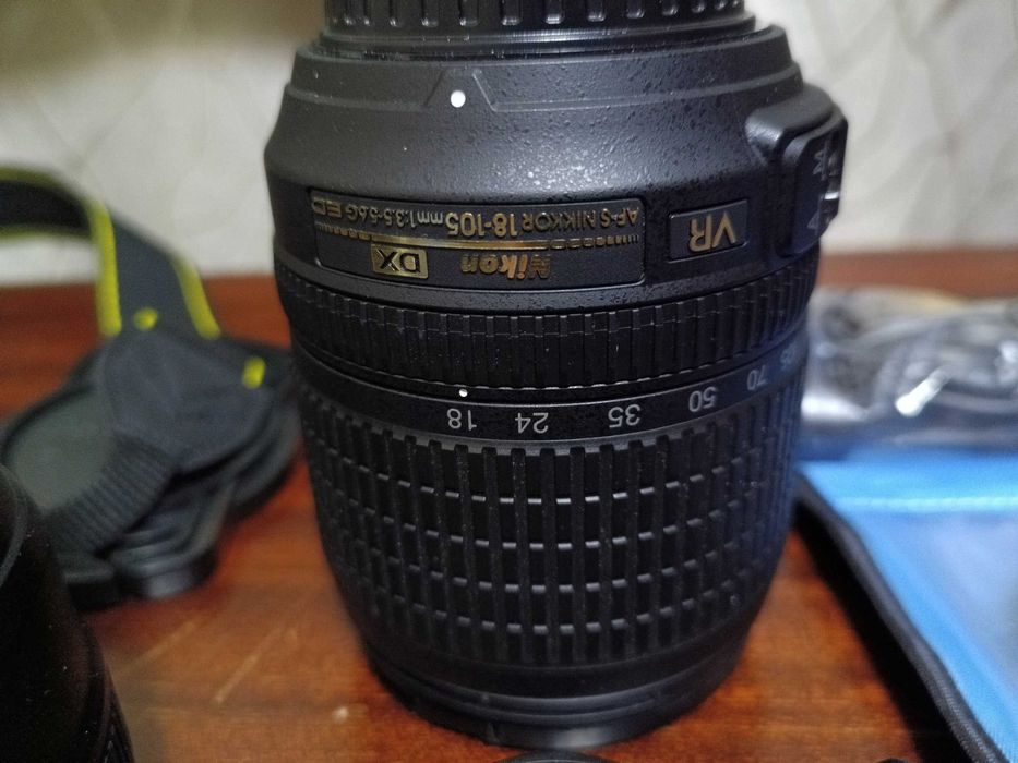 Nikon D5100 + 2 объектива и комплект