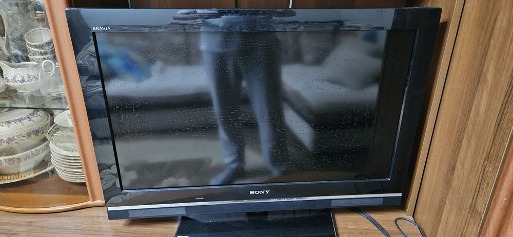 Телевизор Sony 32" дюйма