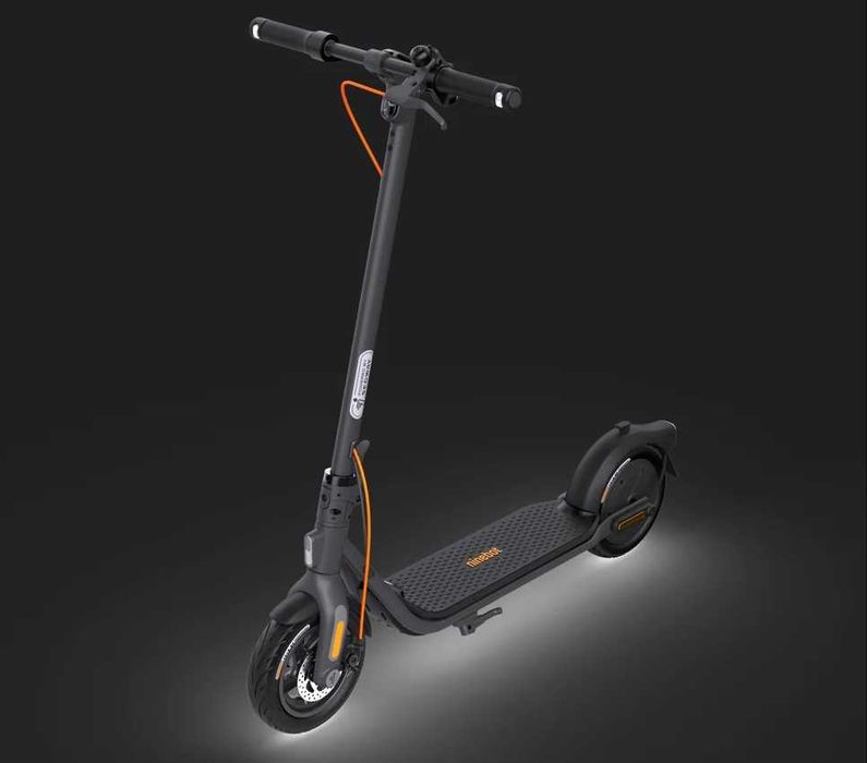 Trotineta Electrica Ninebot F2 Plus KickScooter - CA NOU - GARANTIE