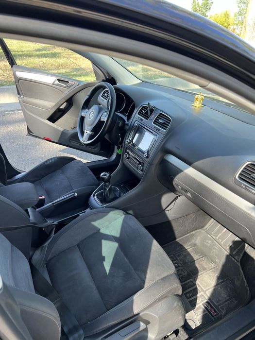 Vând: Volkswagen Golf 6 1.4TSI
