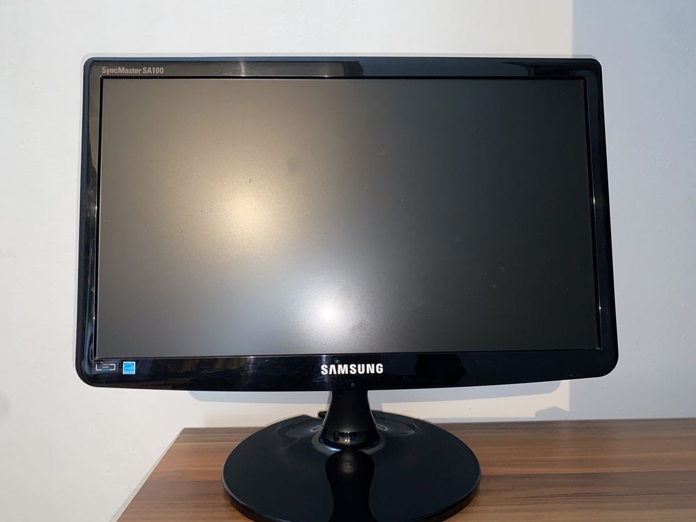 Monitor Samsung SA100