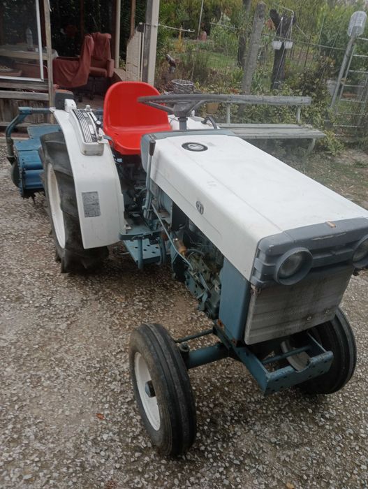 Трактор Мицибуши три цилиндров