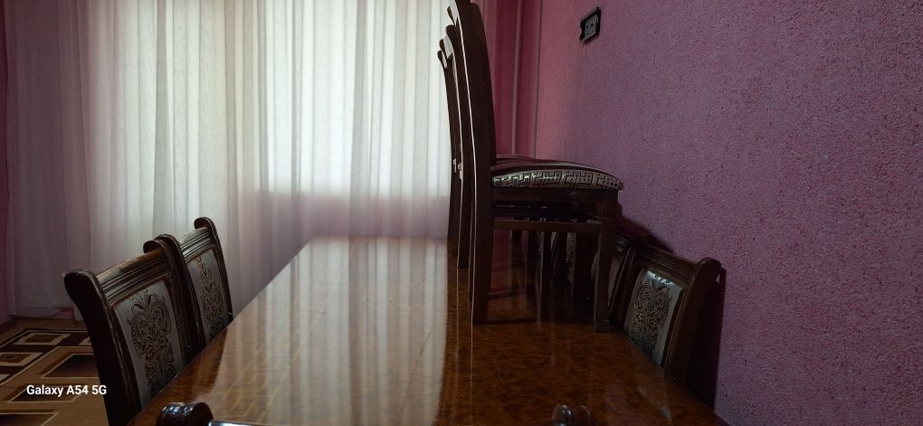 Stol stul 12 talik holati yaxshi