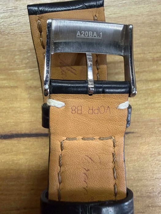 Breitling -743P крокодилска кожена 22мм каишка -оригинална