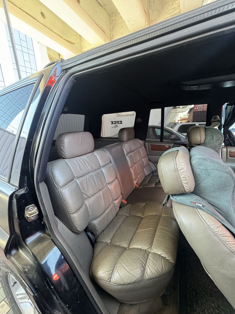 Jeep Grand chroke limeted 1994