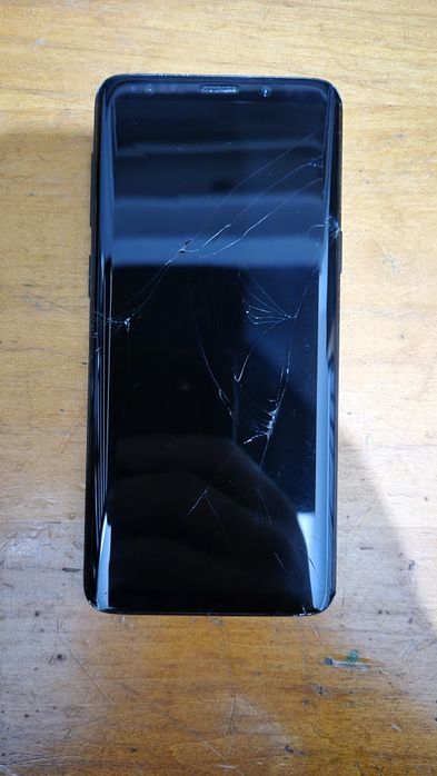 Samsung s9.   .  .