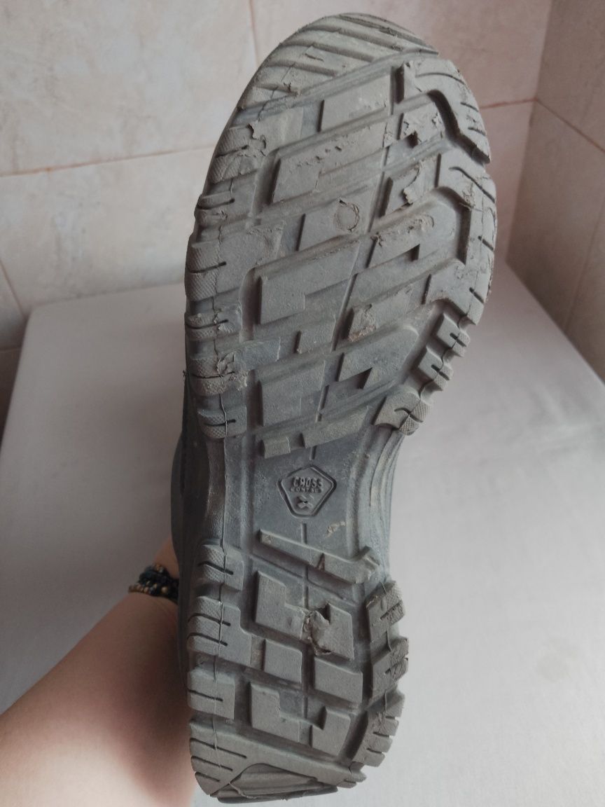 Adidași dama Decathlon Nr 39
