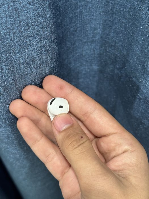 Airpods 4.0 original левый наушник anc