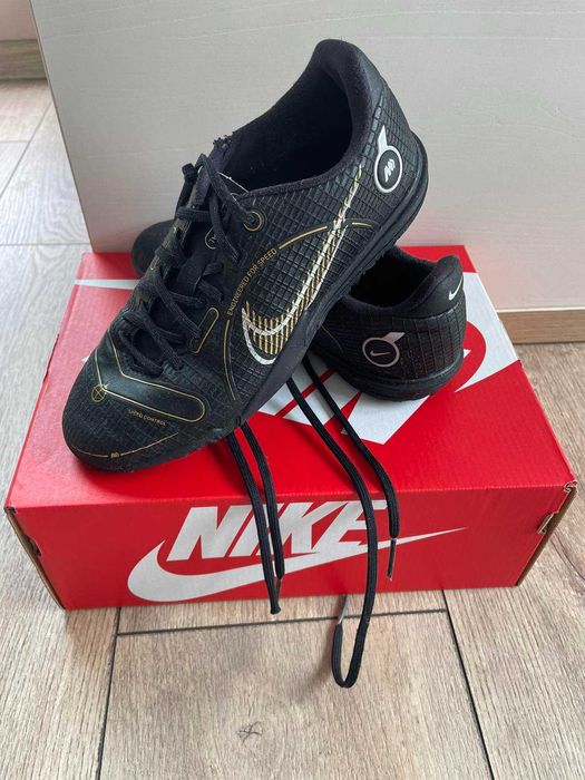 Nike Mercurial детски футболни обувки