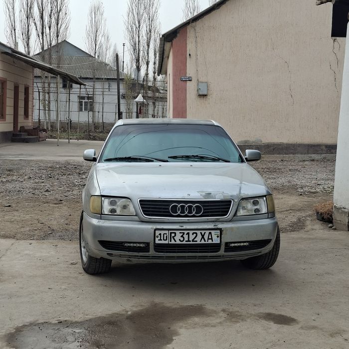 Продаётся Ауди А6 1990 Сотилади