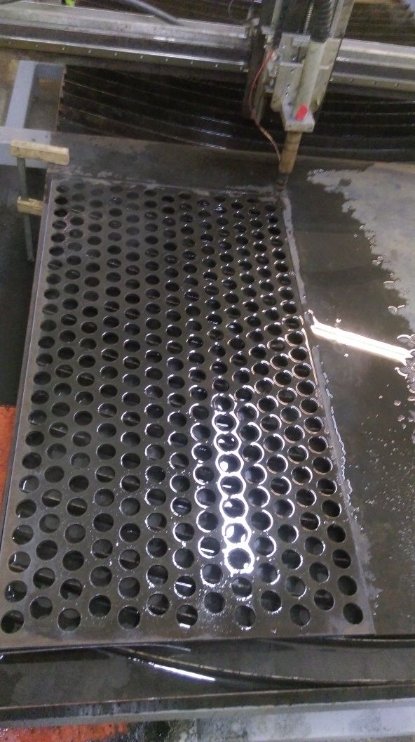 Debitare tabla cnc plasma