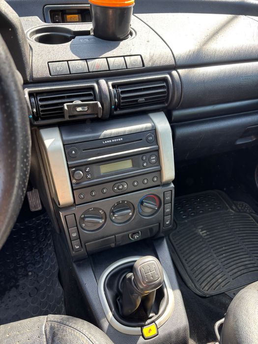 Vând Land Rover Freelander