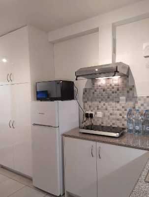 Дава се под наем Едностаен апартамент в Пловдив, Тракия - 45 кв.м за 153 € - Снимка #2