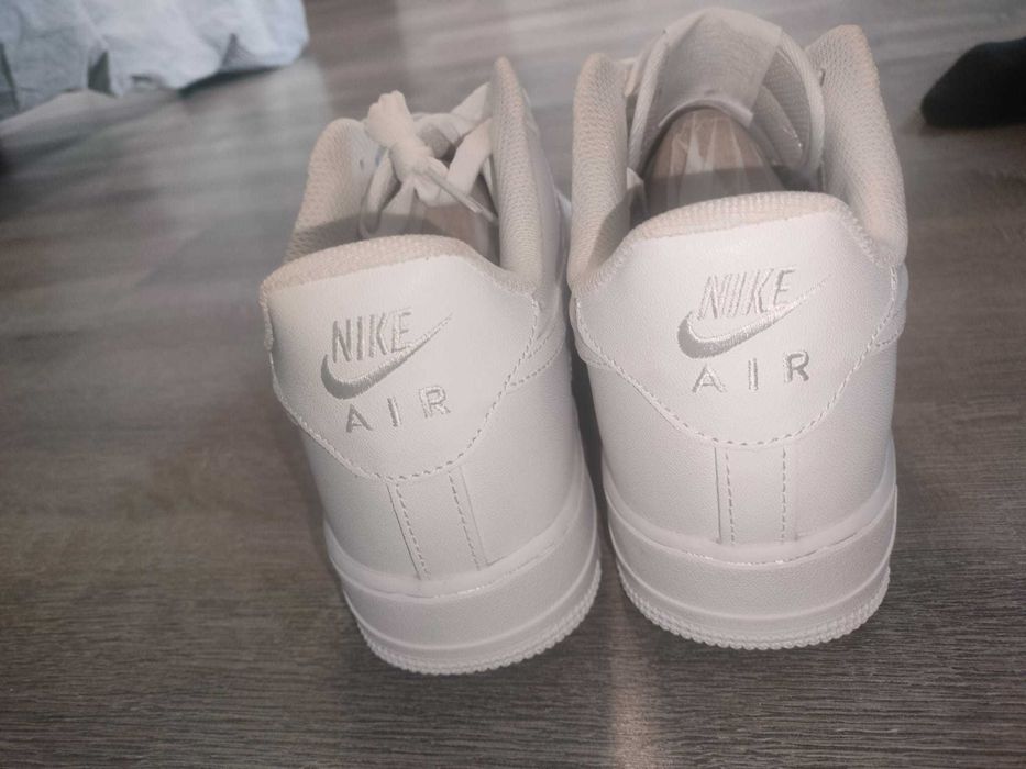 Adidasi  Nike Air Force 1