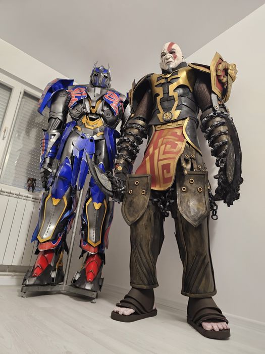 Vand costume robot kratos