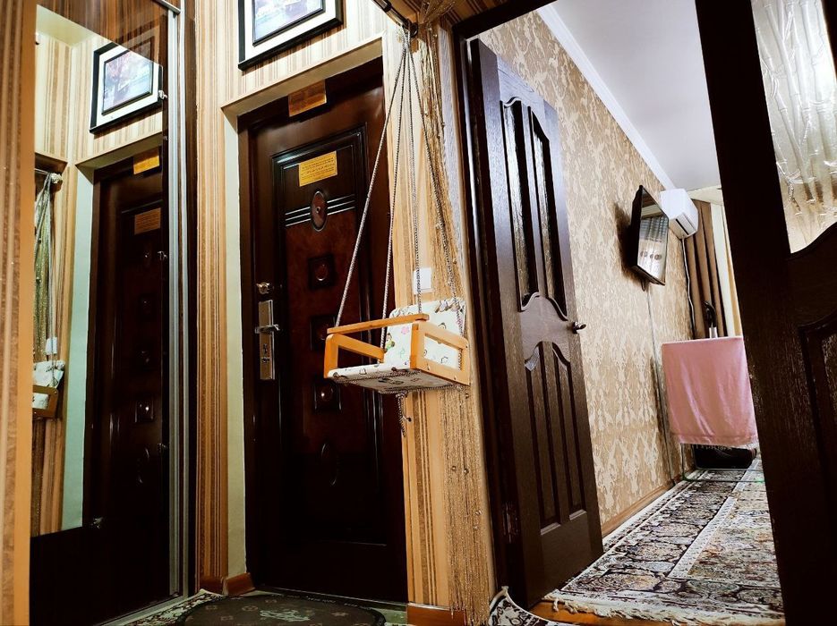 Юнусабад 18. 2/5/5. Сайрам.