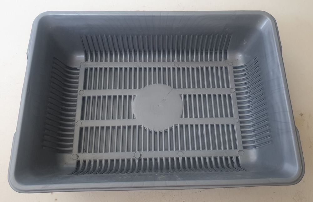 Продам лоток для кошек