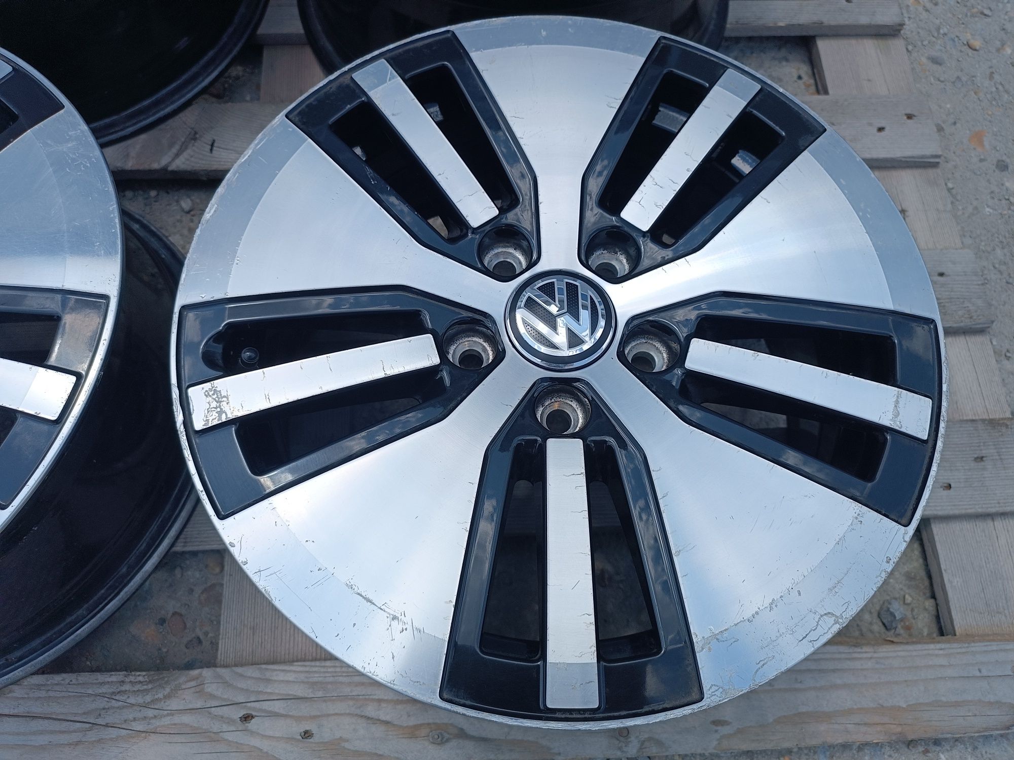 Лети джанти 16ки 5х112 VW