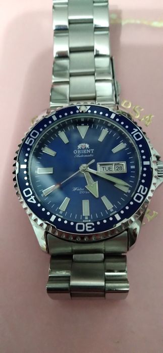 De vînzare:Orient Mako,automatic nou !Preț :700 ron (negociabil).u