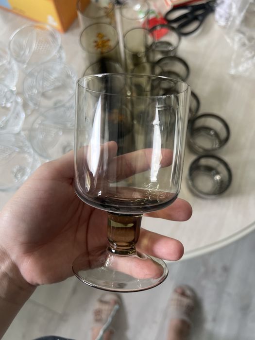 Бокалы хрустальные и стеклянные