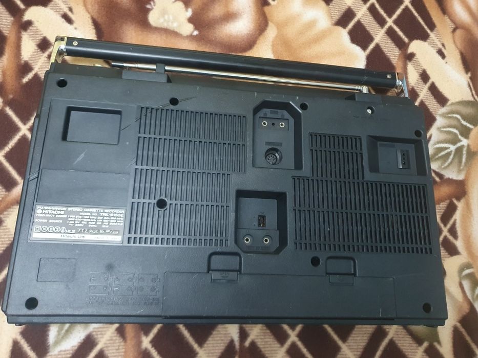 Касетофон Hitachi tkr 8155e